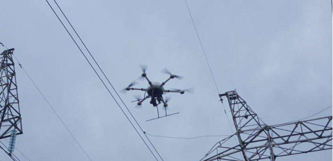 無人機(jī)電力巡檢方面有哪些優(yōu)勢(shì)?(圖1)