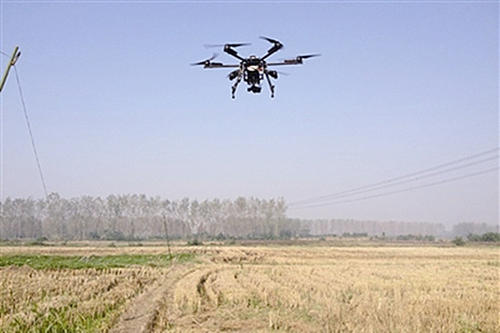 千里眼無人機(jī)監(jiān)控焚燒秸稈污染環(huán)境行為(圖2)